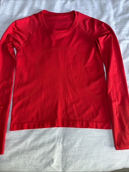 lululemon athletica Tops - Lululemon Long Sleeve Swiftly